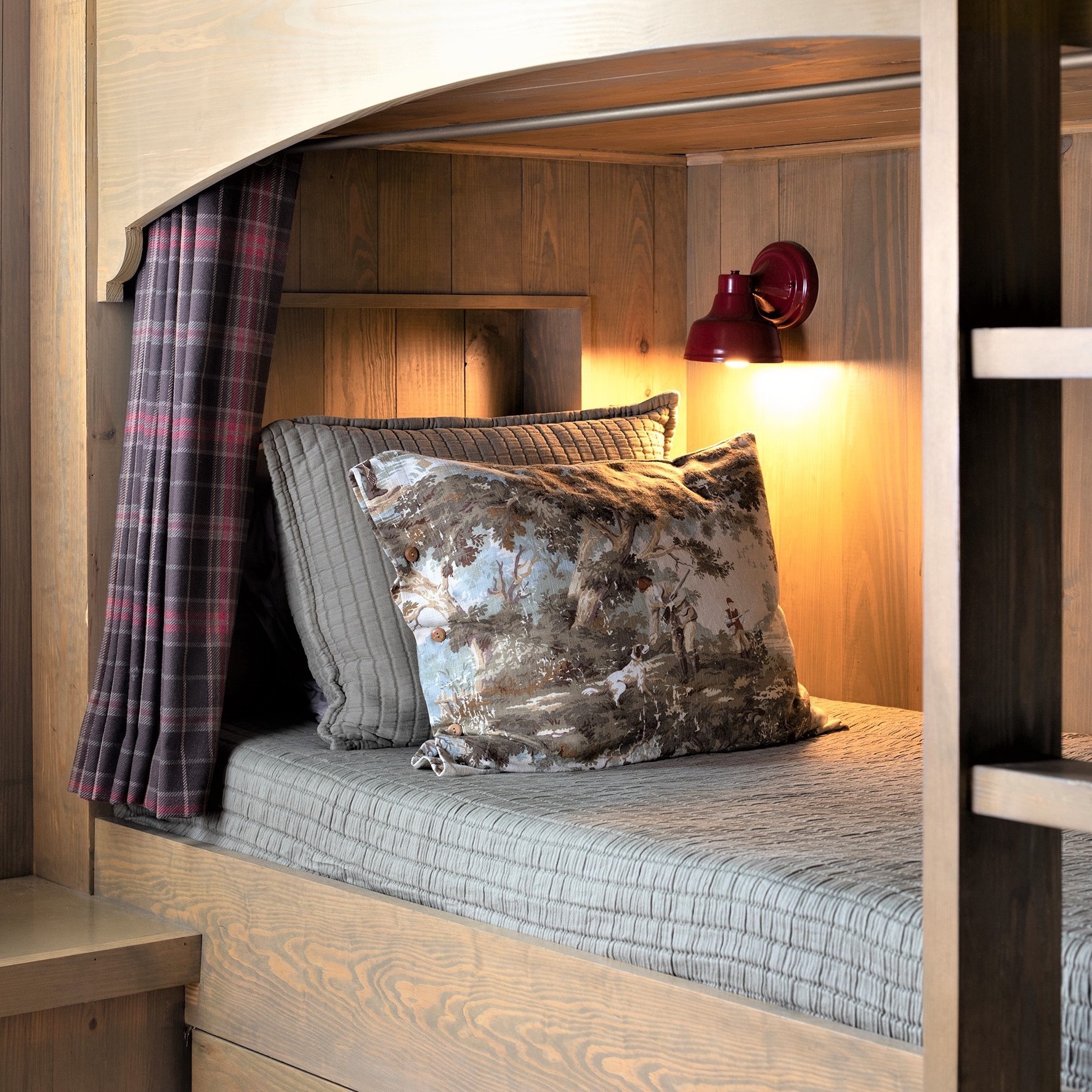Bowie Wall Sconce | Photo Courtesy of Nequette Architecture & Design and Chris Luker Photography 